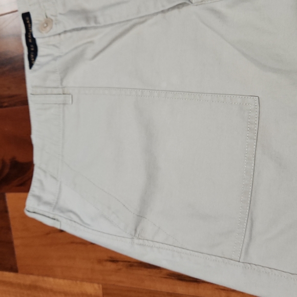 Deus Ex Machina Harris Fatigue Shorts - Picture 2 of 9